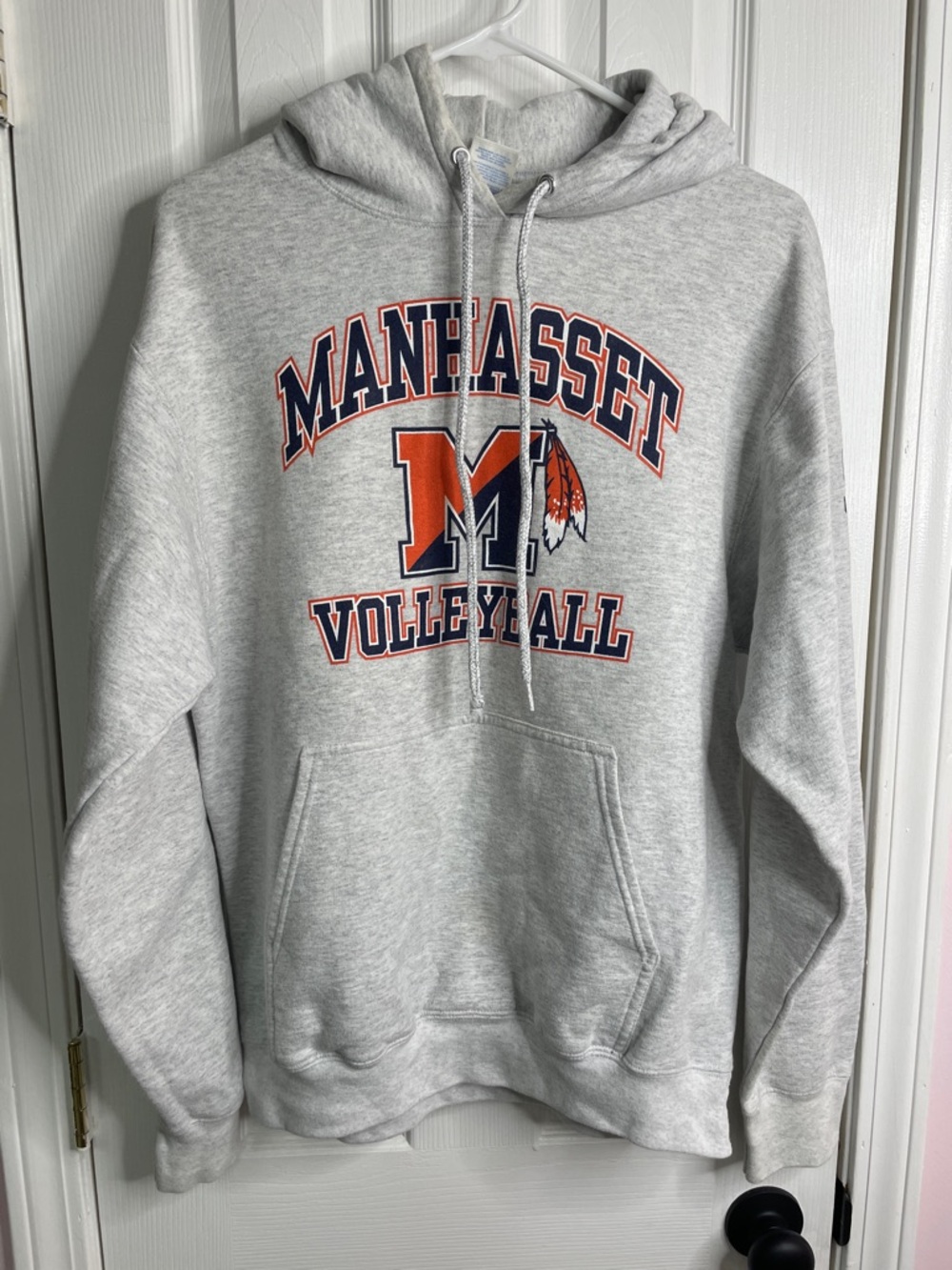Manhasset Gray Volleyball Pullover Hoodie. Has #9 on sleeve.
